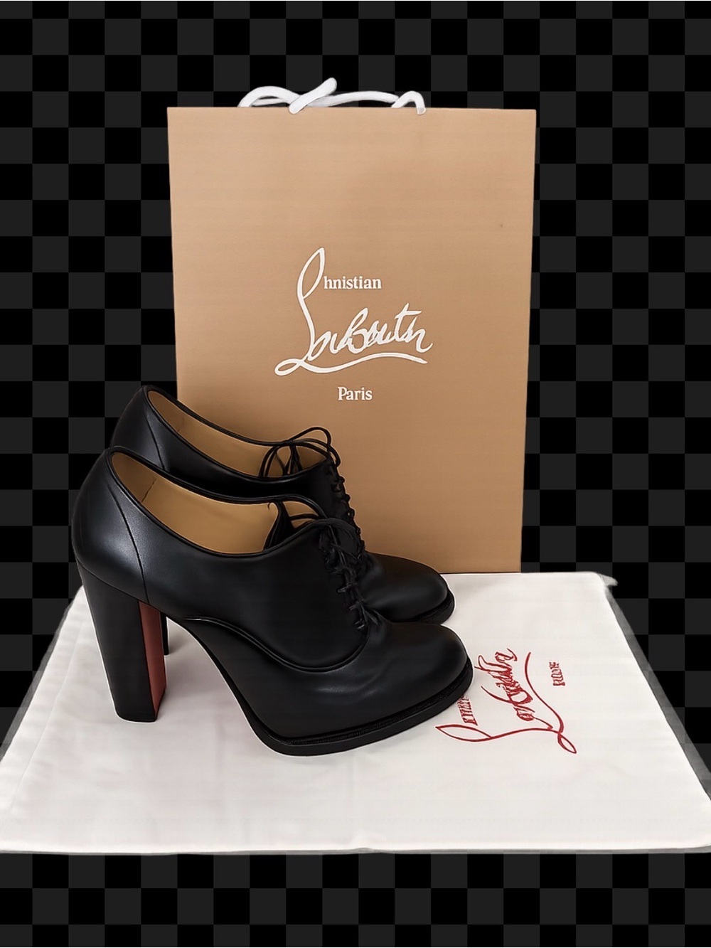 Christian Louboutin Coleslaw Lace Up Oxford pumps - size 37.5, size 7.5